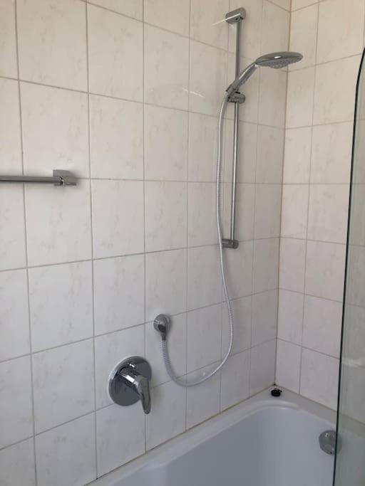 Вилла Family House Bibertal Экстерьер фото