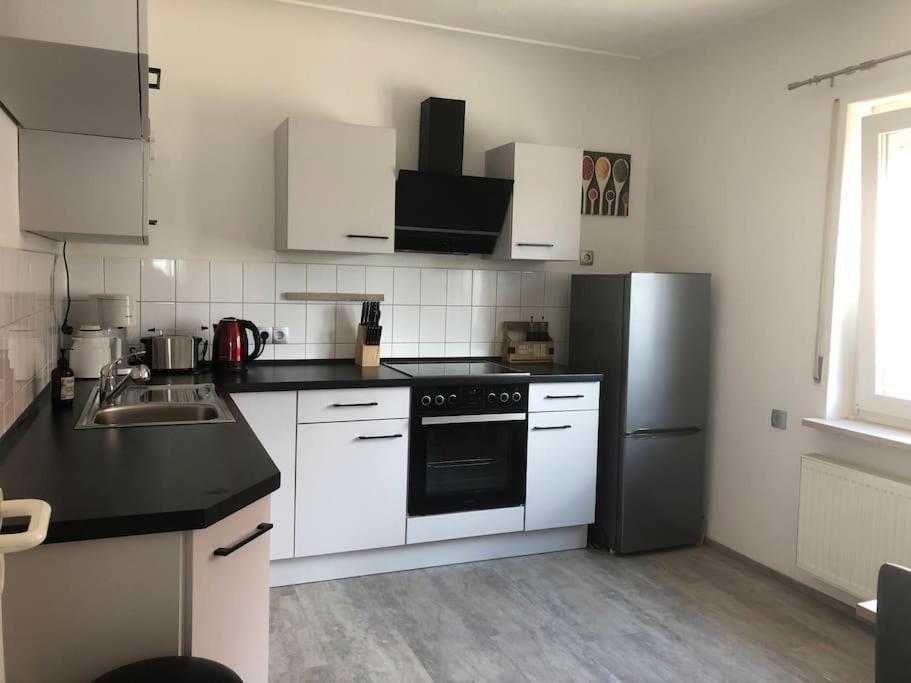 Вилла Family House Bibertal Экстерьер фото